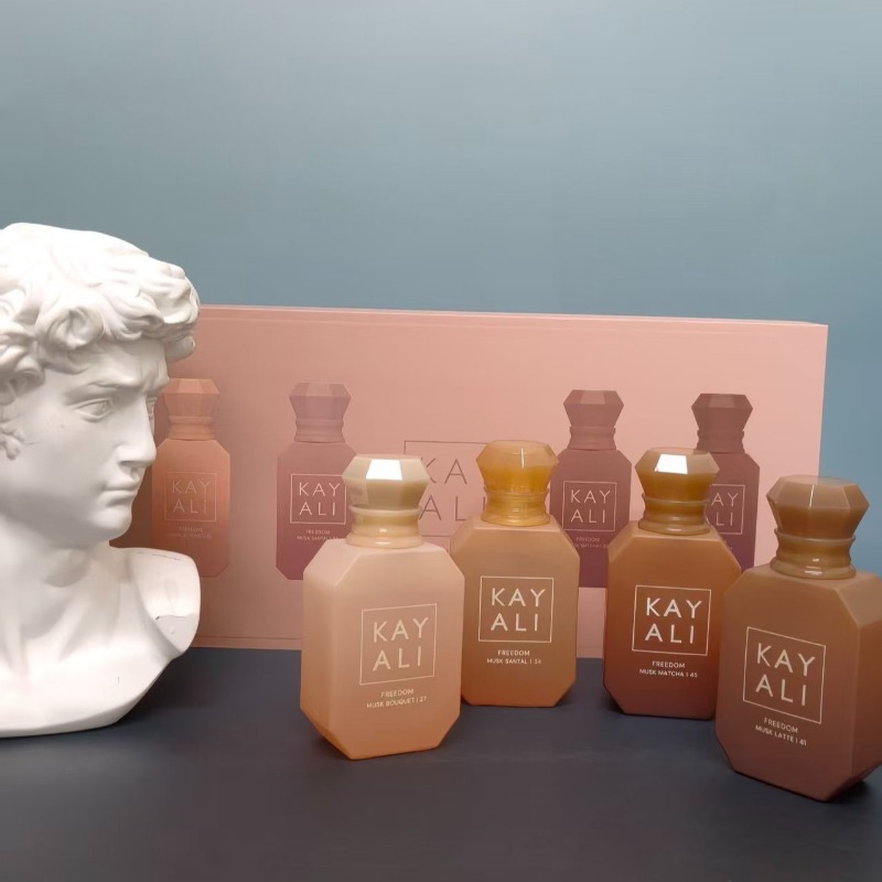 카얄리 유니섹스 향수 세트 4*30ml 오래 지속되는  - Perfume Fragrance Couture 리뷰 및 가격
