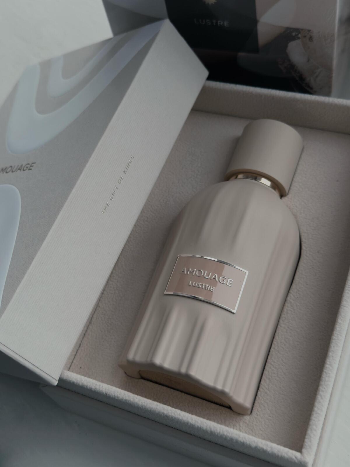 아무아쥬 러스트 향수 100ml 럭셔리하고 우아한 파우 - Perfume Fragrance Details 리뷰 및 가격